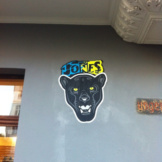 Jones-Streetart