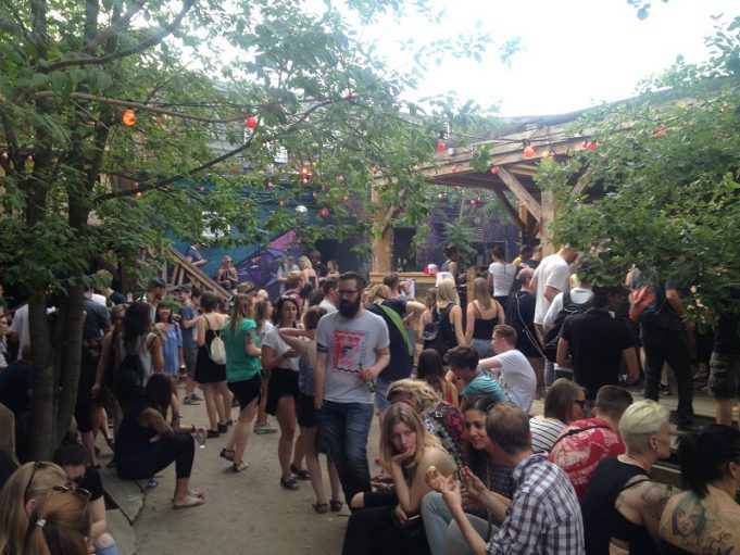 28.5. MEMBERS with MATTHEW STYLES @ Kosmonaut Club