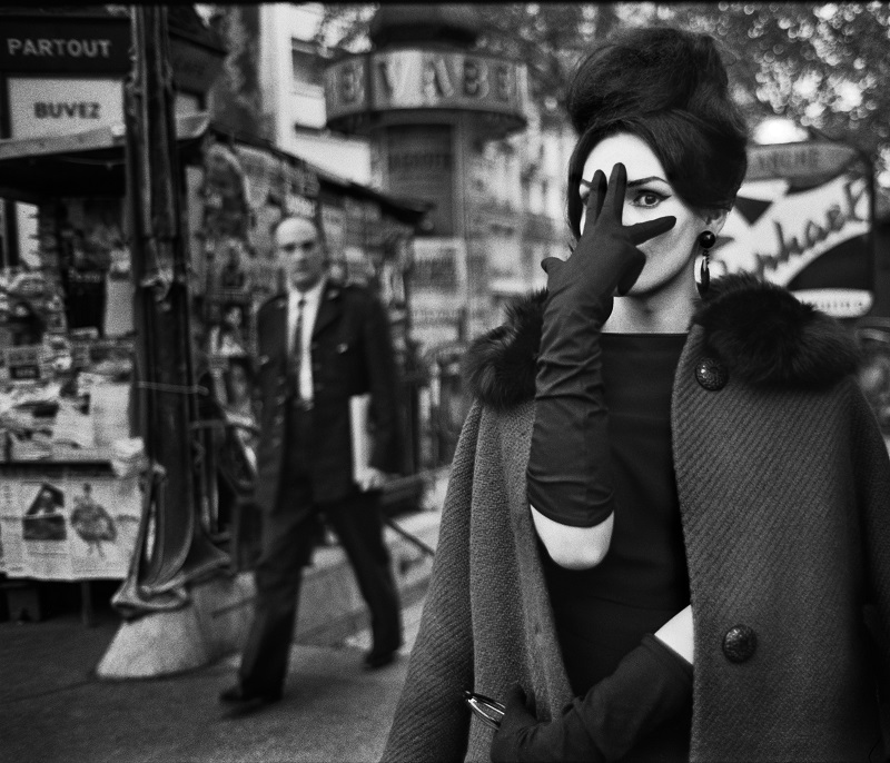 Christer Strömholm: NANA; Place Blanche; Paris 1961. Aus der Ausstellung "Augen auf! 100 Jahre Leica", Deichtorhallen hamburg 24.Oktober 2014-11.Januar 2015