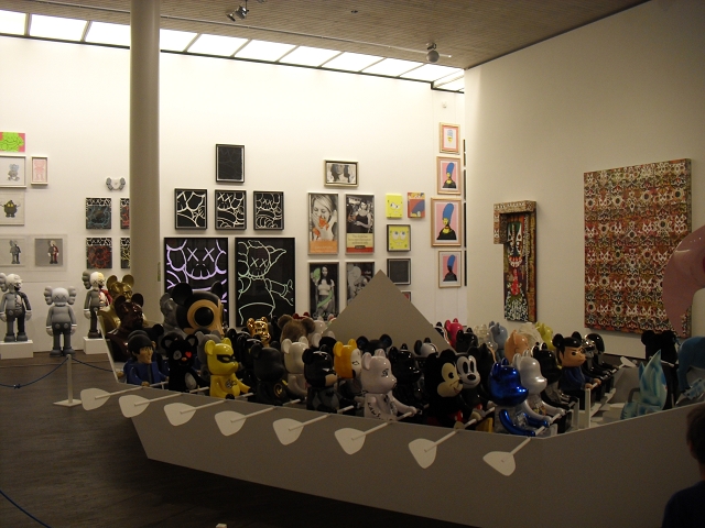 Art_and_Toys_Collectors_RoomDSCI2423