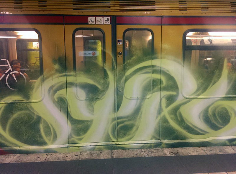 bvg-graffiti-berlin-12