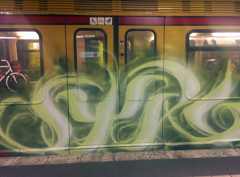 bvg-graffiti-berlin-12