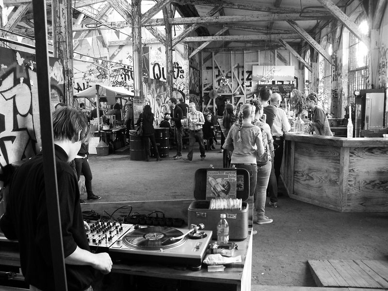 neue-heimat-berlin-markt-raw-gelaende-2