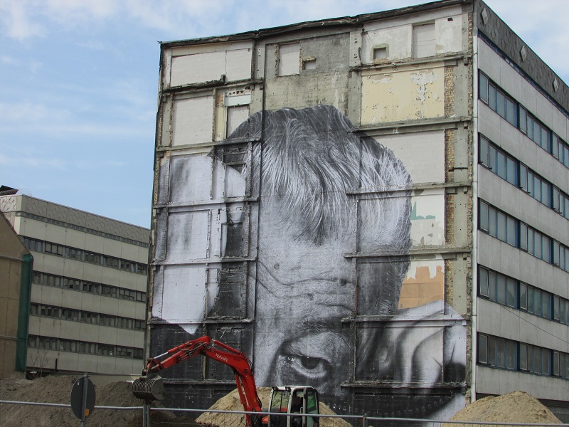 WRINKLES-OF-THE-CITY-4