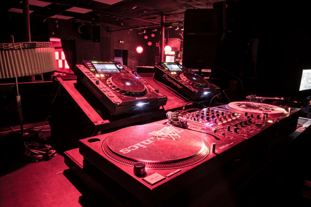 club-paula-dresden-9