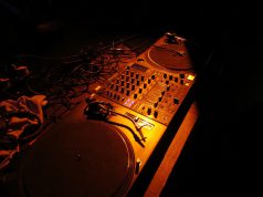 05.08.2016 Deep Fried 33 – Instore Warm Up BBQ & Party @ OYE Records & About Blank