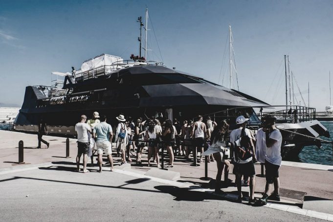 16.6. Clap Your Hands Boat mit Radio Slave, Dense & Pika, Dubspeeka, Robosonic