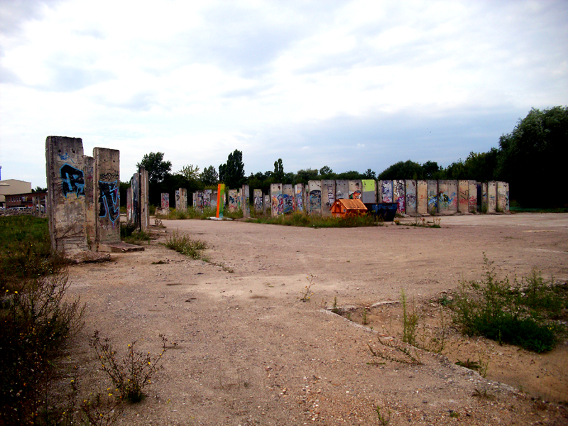 Berliner-Mauer-Segmente-Teltow