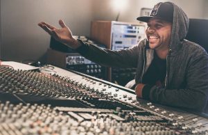 08.10. SECRECT ACT Live , DJ Desue (Sido) & more at Afrokalypse im Musik & Frieden