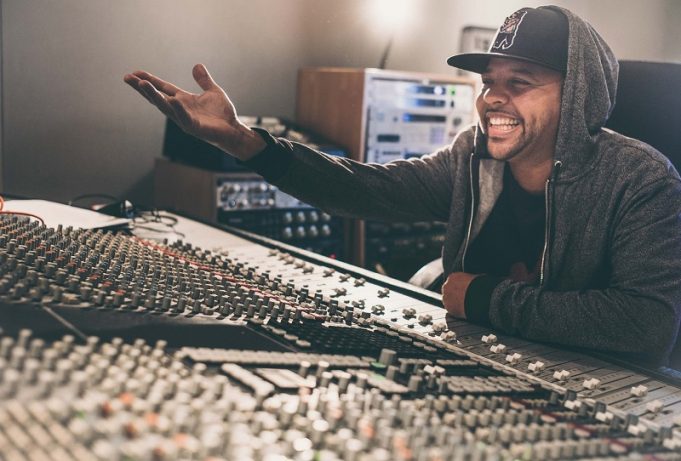 08.10. SECRECT ACT Live , DJ Desue (Sido) & more at Afrokalypse im Musik & Frieden