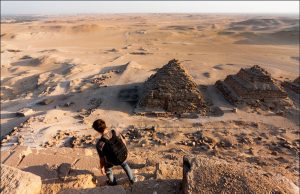 Vitaliy Raskalov AUF den großen Pyramiden von Gizeh