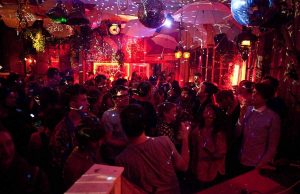 30.08. WELCOME TO PERRYDISE ALBUM RELEASE PARTY im Ritter Butzke