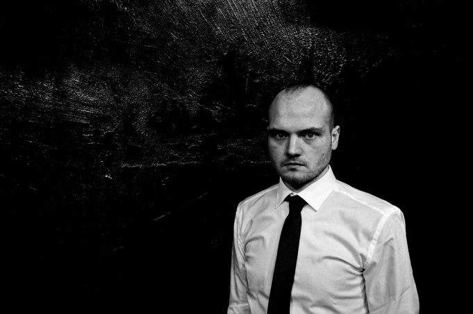 11.10.2017 WELL DONE! im Suicide Circus