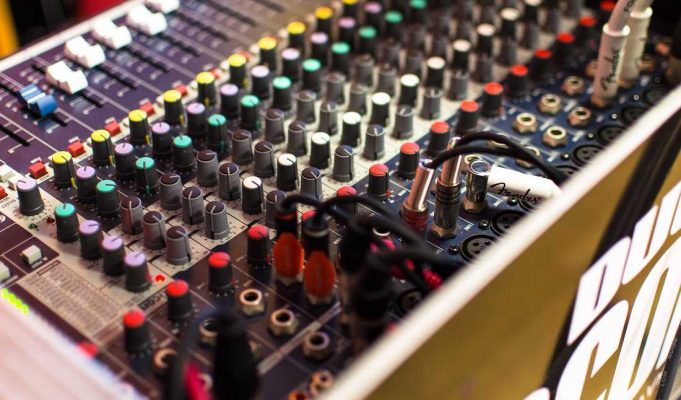 7.12. 20/20 Labelnight | Free Party: Ivy Lab & Deft im Gretchen