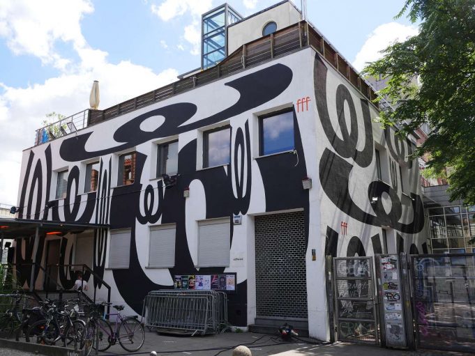 Rund um die Oberbaumbrücke in Kreuzberg