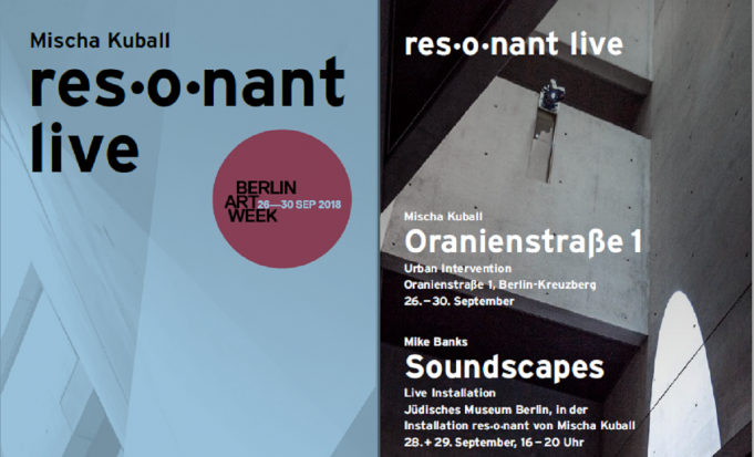 Mike Banks bespielt res·o·nant von Mischa Kuball im Jüdischen Museum Berlin