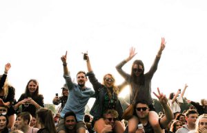 NIEDERLÄNDISCHE REGIERUNG PLANT, FESTIVALS AB JULI ZU ERLAUBEN