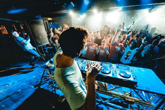 5.4. Unfug im Sumpfkrug – Das Sumpfsymposium im Polygon Club Berlin