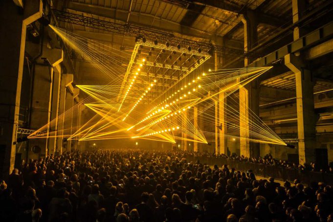 12. Juli – 23. August 2019 DEEP WEB im KRAFTWERK BERLIN