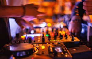 Fête en l’air EP on Frappé