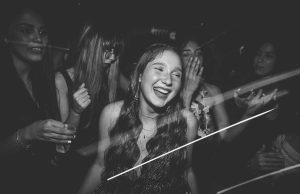 Sechs-Punkte-Plan soll Berliner Nachtleben reaktivieren | Pilotveranstaltung im Säälchen