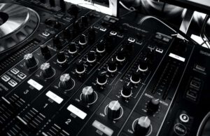 Future Self – Awake