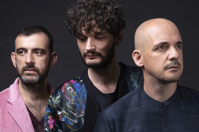 MODERAT kündigen ihr neues Album MORE D4TA für den 13.05.22 an