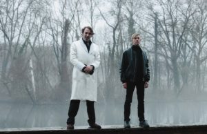 PLASTIKMAN & CHILLY GONZALES – „CONSUMED IN KEY“