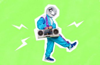 Der Berliner Nacktkalender‘ 23 – Childhood intelligence x Gr_und