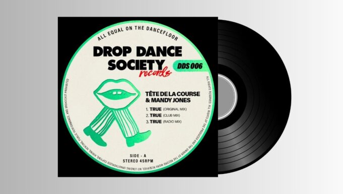 Tête de la Course & Mandy Jones – True