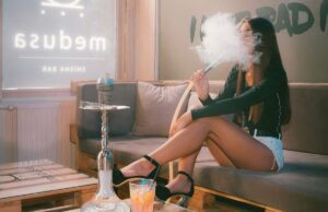 Die Renaissance der Shisha-Kultur: Warum Shisha-Rauchen wieder im Trend liegt