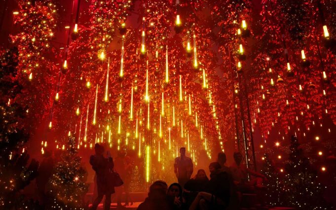 WINTERLIGHTS 2024 – Die festliche Jahreszeit kehrt zu DARK MATTER zurück.