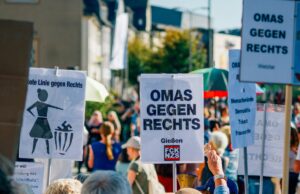 Die CDU und Omas gegen Rechts